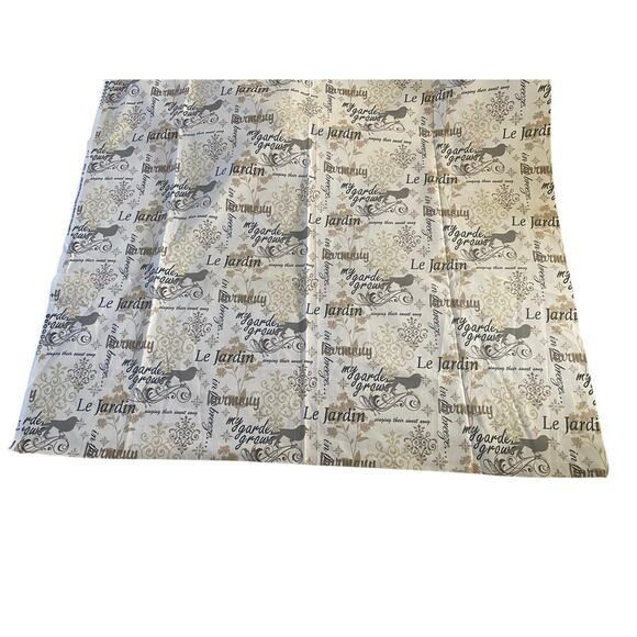 "Le Jardin" design by Richloom fabric vintage swatch 3 yards x 45” wide - Picture 5 of 5